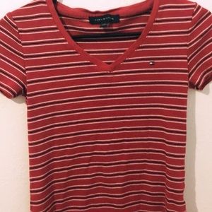 Tommy Hilfiger, V-neck.